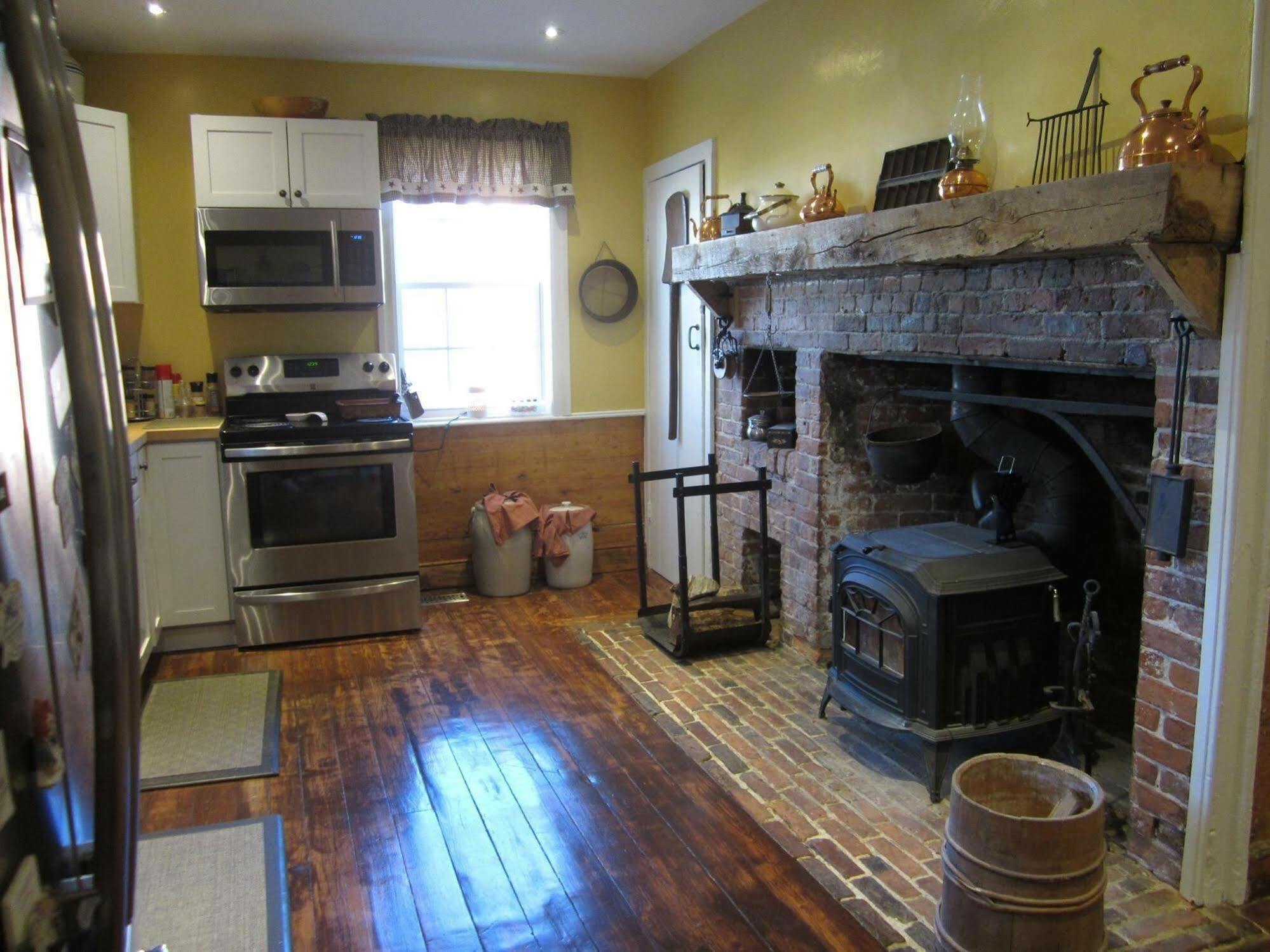 Grand Oak Manor Bed And Breakfast Granville Ferry Εξωτερικό φωτογραφία